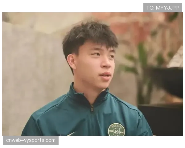 王钰栋05国青最佳搭档正式留洋荷乙 连续首发并收获助攻表现亮眼